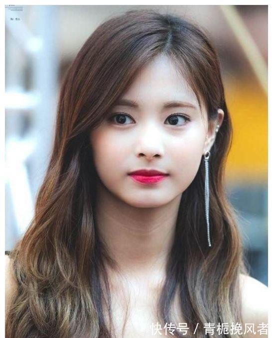 霓虹歌女